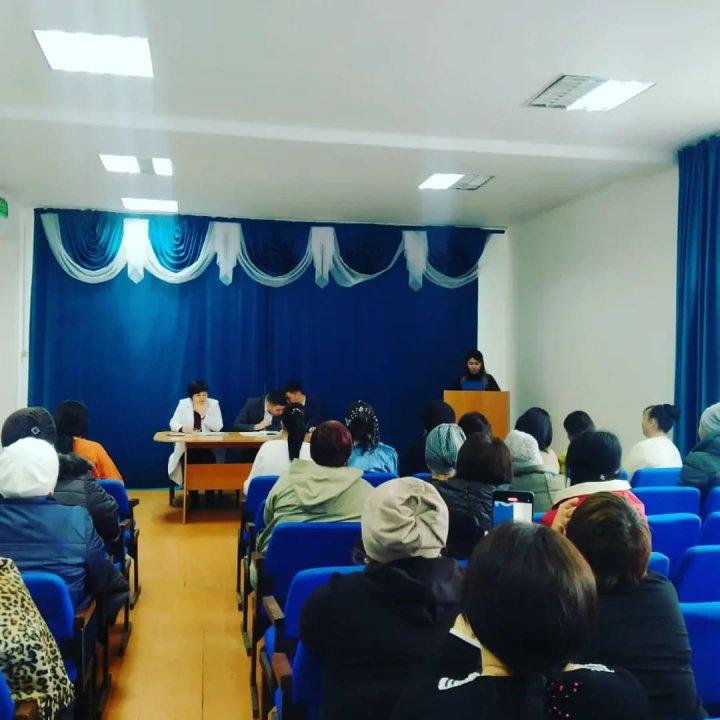 "ЖанайSecondary school -бақшасы"КММ -нің "Оқушыларды жолда жүру ережесін білуді қамтамасыз ету."