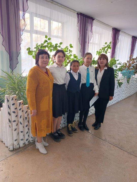"ЖанайSecondary school -баөшасы"КММ-нің "Ұстаздардың жетістіктері"