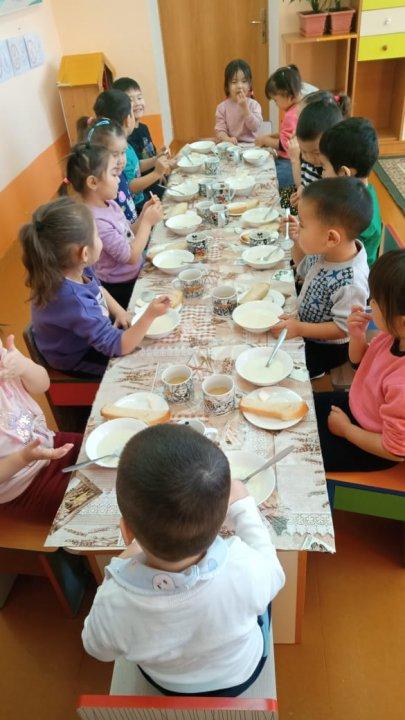"Еркетай"балабақшасының таңғы ас мәзірі