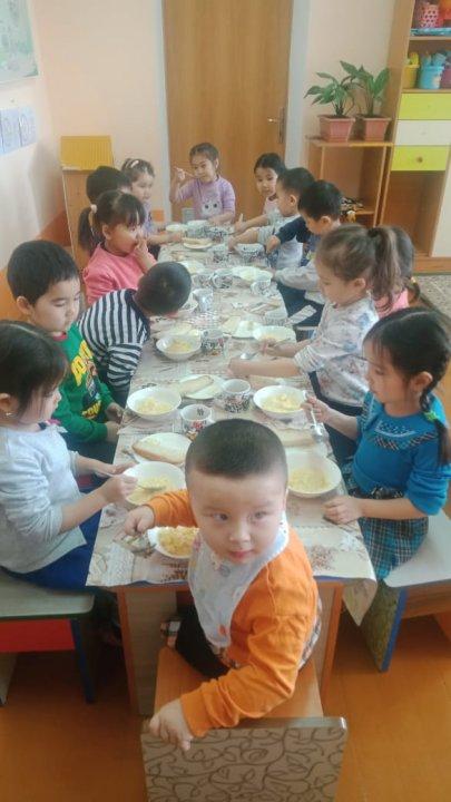 "Еркетай"балабақшасының таңғы ас мәзірі