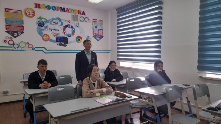 Тірек мектеп "Абылайхан атындағы орта мектеп бақшасы" КММ-нің мұғалімдерінің серіктес мектеппен жүргізілген сабақтарынан үзінді
